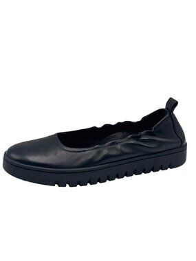 Vionic Uptown Ballet Flats | Black Leather | Size 7.5